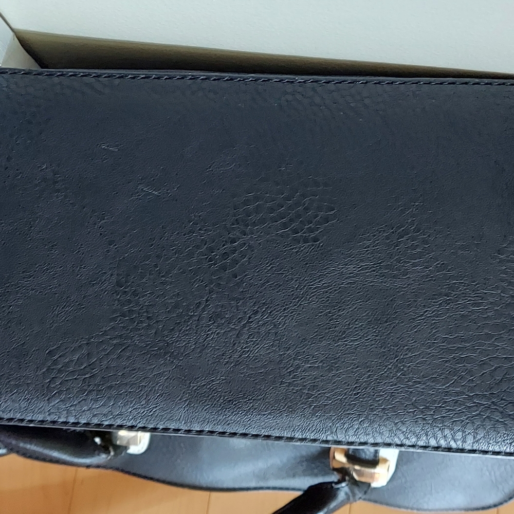Charming Charlie Handbag - Picture 5 of 6